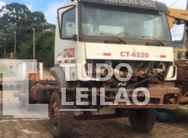Mercedes Benz Axor 2831 6x4 Diesel 2019