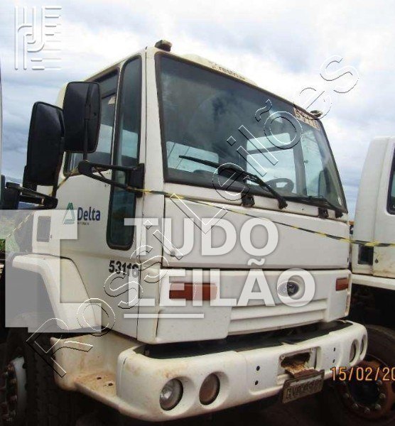 Ford Cargo 2628 E 6x4 T 3 Eixos Diesel 2007