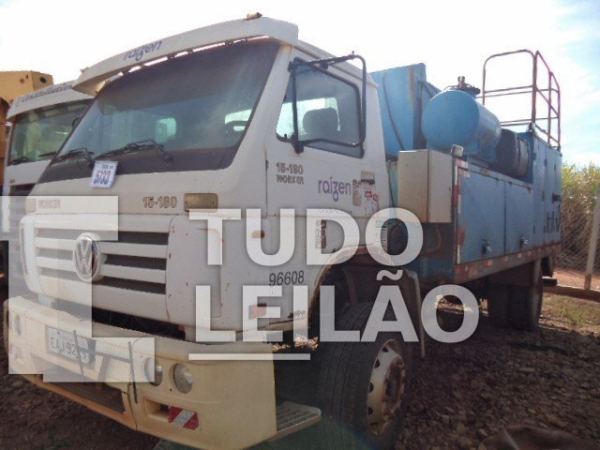 Volkswagen 15.180 E Worker Diesel 2010