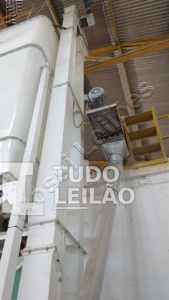 Elevador De Caçambas Met Elms 7 Motoredutr Acoplado Coppi E Cia Ltda