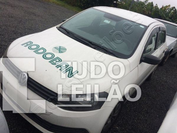 Volkswagen Gol City 1.0 Mi Flex 2013