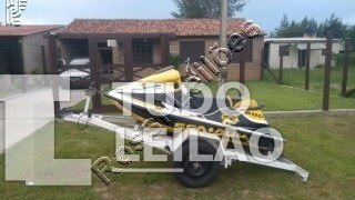 Jet Ski Com Reboque