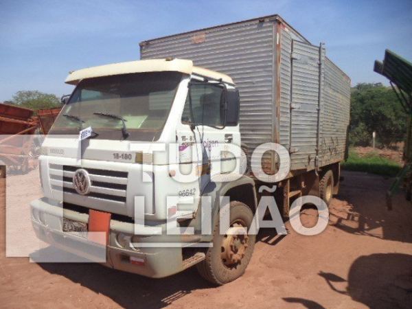 Volkswagen 8.120 euro3 Worker Diesel 2010