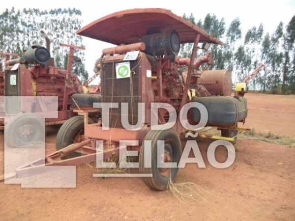 1 Moto Bomba