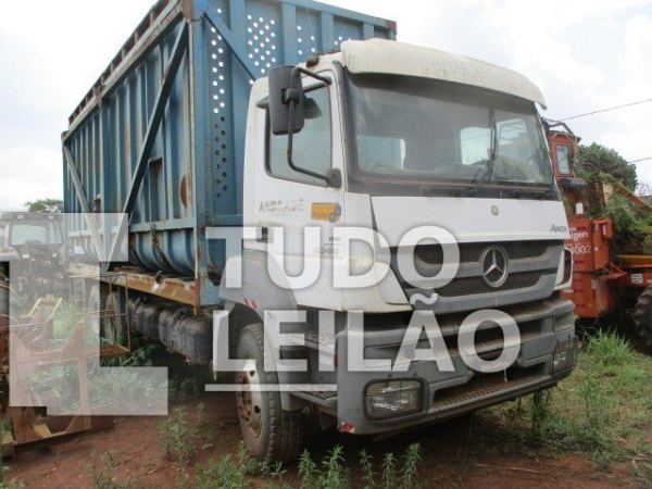 Mercedes Benz Axor 3344 S 6x4 Diesel 2013