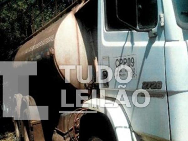 Mercedes Benz Arocs 3351K 6x4 Diesel E6 2020