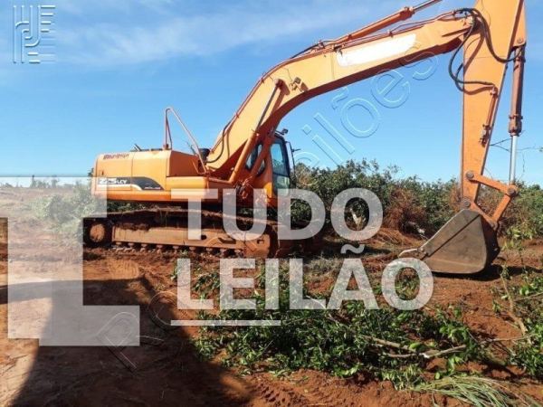 Escavadeira Doosan. 2008