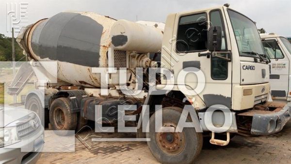 Ford Cargo 2428 E T 8x2 Diesel 2010