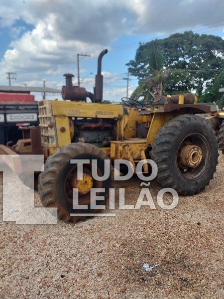 Trator Cbt 2600 1984 Traçado Direção Hidráulica Com Compressor De Ar Para Encher Cilindros
