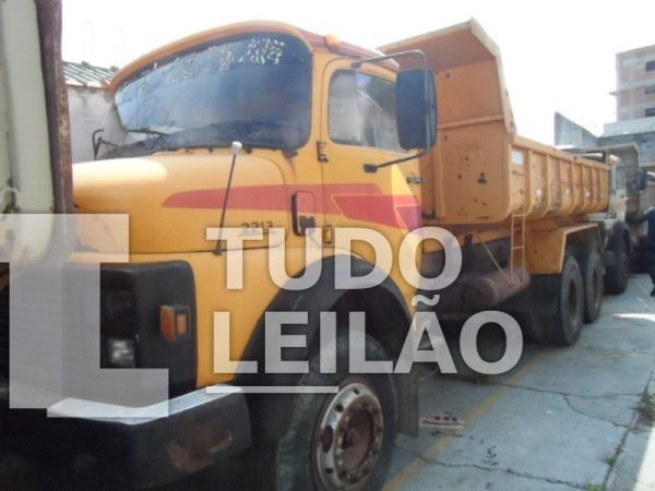 Mercedes Benz L 2213 3 Eixos Diesel 1982