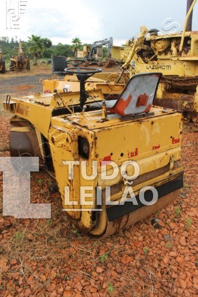 Rolo Liso Dynapac CG11 . Marca: Dinapac . CG11 . 1988