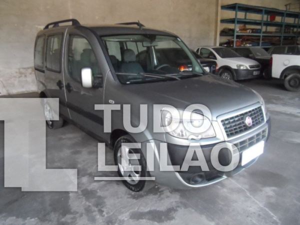 Fiat Doblo Attractive 1.4 Fire Flex 2015
