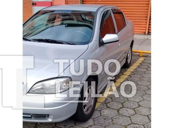 Chevrolet Astra GL Milenium 1.8 Mpfi Gasolina 2001