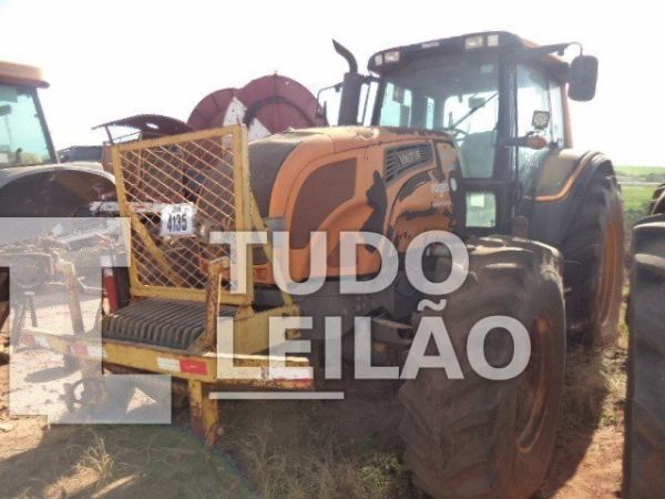 Trator Agri Pneu 205-225 CV Ma 2015 - Unidade Paraíso