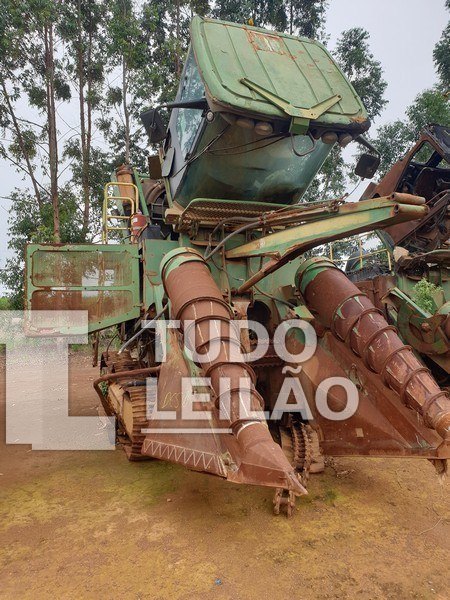 John Deere 3520 Colhedora - FR 163636 2011