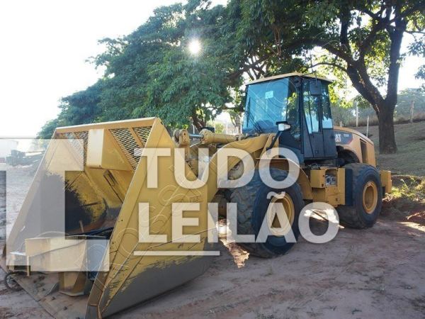 Pá Carregadeira Cat-950-H 2013 - Partes Queimadas N