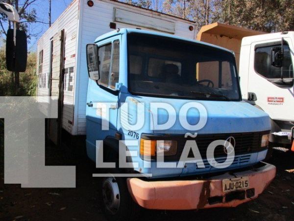 Mercedes Benz 710 Plus Diesel 2001