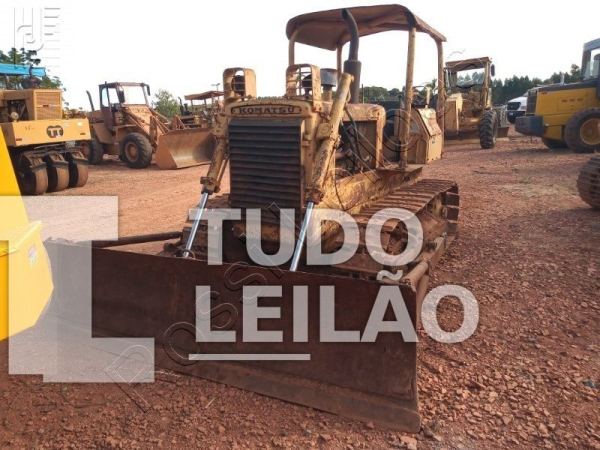 Trator De Esteira Komatsu. 82
