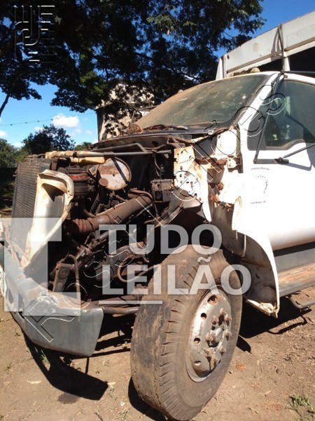Ford D Diesel 2002