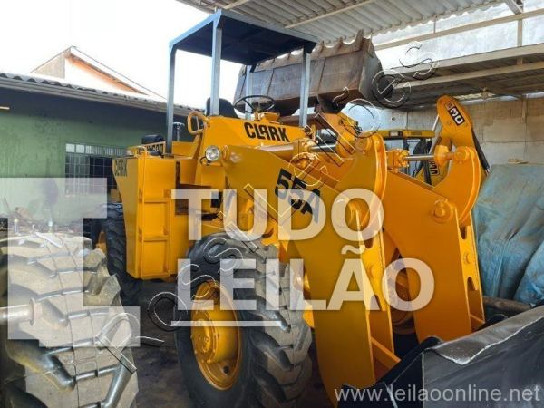 Pá Carregadeira Michigan mod.55A 1981 - Transmissão Clark 28