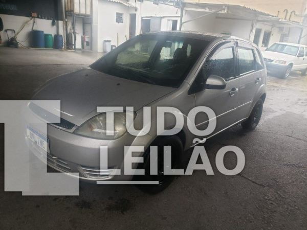 Ford Fiesta GL 1.0 Gasolina 2002