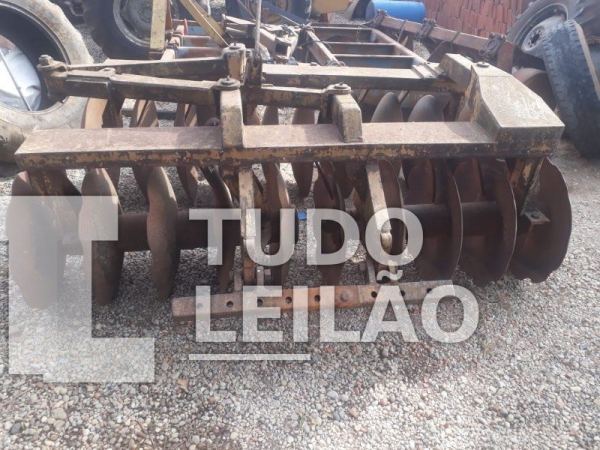 Grade Aradora De Arrasto 20X28 Completa