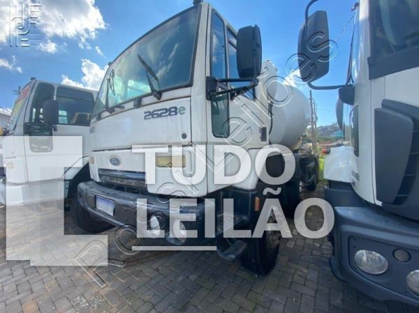 Ford Cargo 1113 Diesel 2011