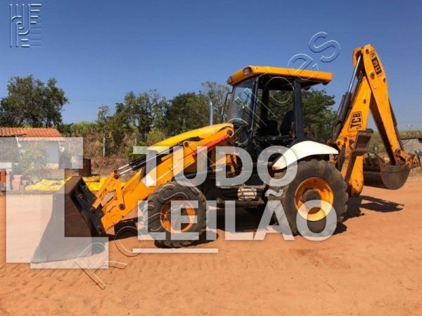 Jcb B. 3C 4X4 2009