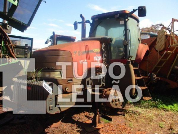 Case Magnum 270 2010