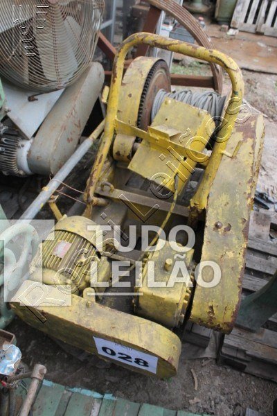 Guincho C/ Redutor E C/ Motor De 4 Cv, 1160 Rpm