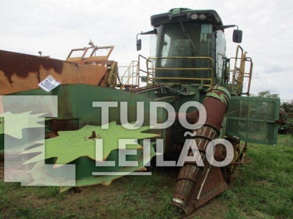 Colhedora Jonh Deere 3522 2L, 2010
