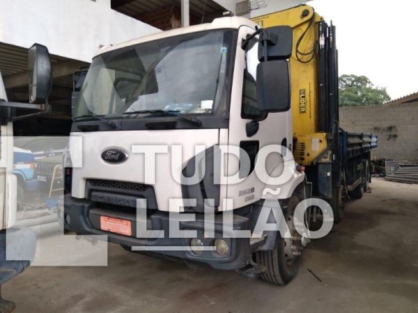 Ford Cargo 2629 E 6x4 Turbo Diesel E5 2014