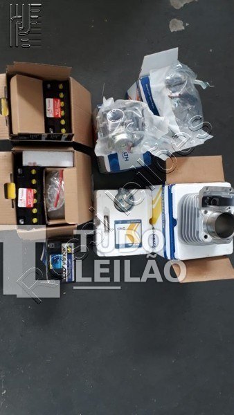 2 Carburador De Moto Ybr 1 Kit Cilindro De Motor Titan 100% Novo 2 Baterias Moura Novas 1 Bateria Moura Usada