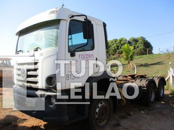 Volkswagen 31.330 E Constel 6x4 Diesel E5 2012