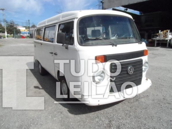 Volkswagen Kombi Carat Diesel 2012