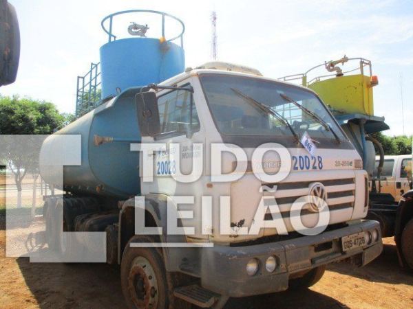 Volkswagen 31.260 E Constel 6x4 3 Eixos Die Diesel 2010