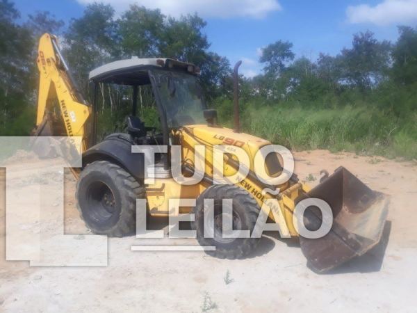 New Holland D LB90 2010