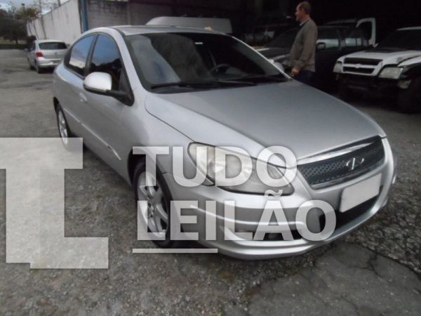 Caoa Chery/Chery Cielo 1.6 119cv Gasolina 2011