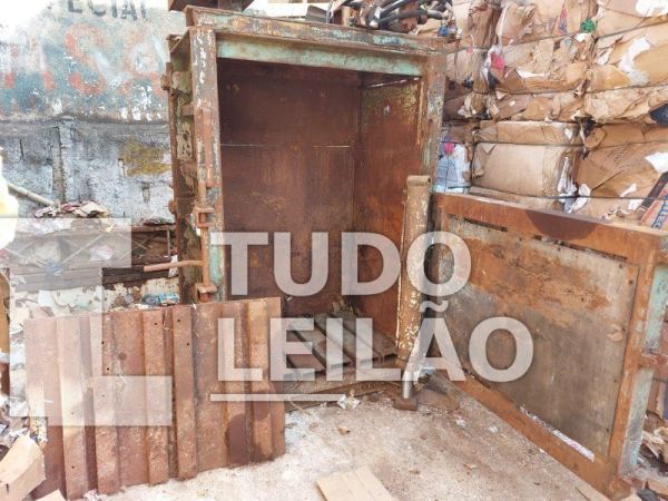 Prensa Enfardadeira