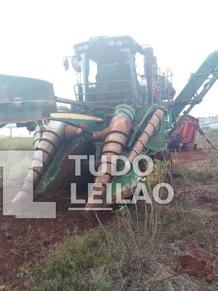Colhedora 35/20 2011