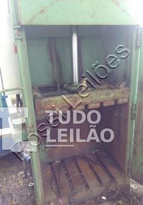 Prensa Enfardadeira Brafeeman Obs: Motor: , Pintura: Regular, Lataria: Bom