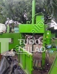 Prensa Enfardadeira Pfv 15T - 2012 Obs: Motor: , Pintura: Regular, Lataria: Bom
