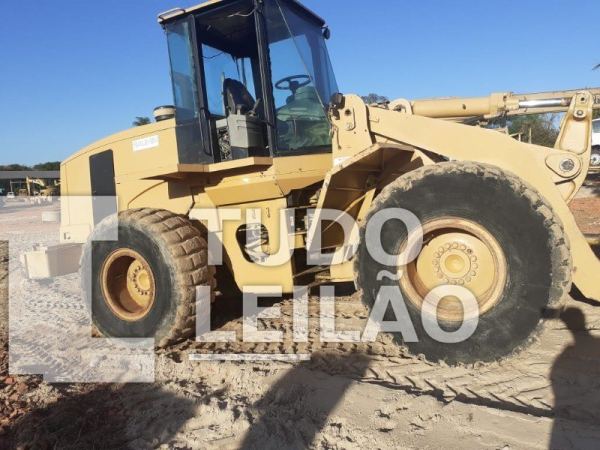 Pá Carregadeira Carerpilar 938G 2000
