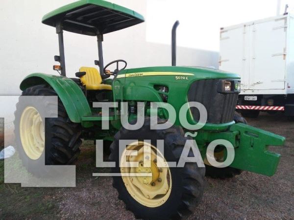 John Deere 5078 E 2011