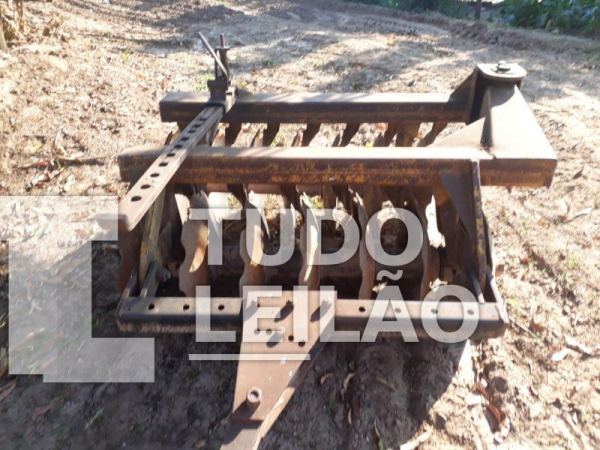 Grade Aradora, 14 Discos, Sem Controle