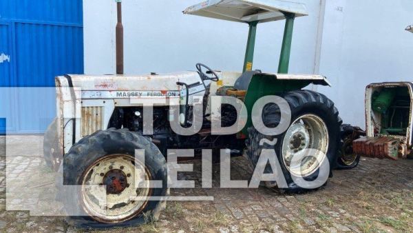 Trator Mf 283 4X4