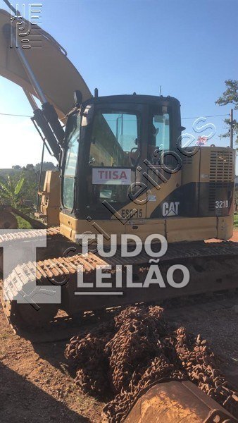 Caterpillar R. 321DL 2009