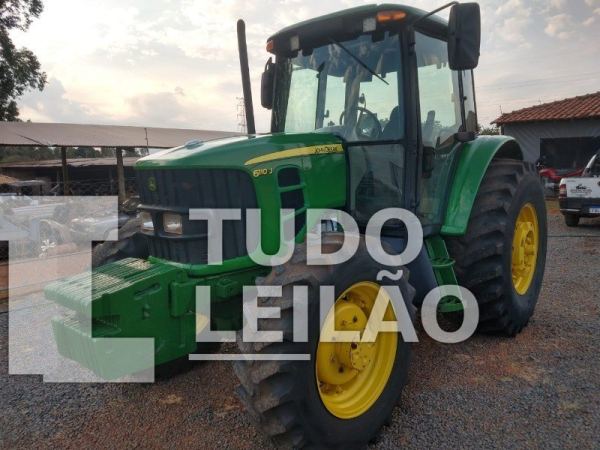 John Deere 6110J 4X4 2012