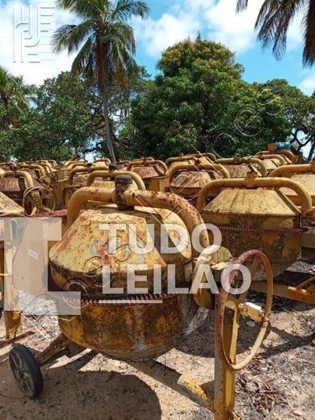 Lote Com 01 Unid. Betoneira 320 Litros - Sem Motor
