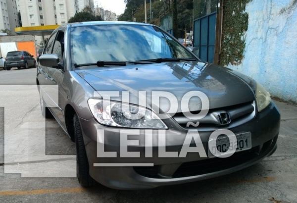 Honda Civic Hatch DX Gasolina 2004